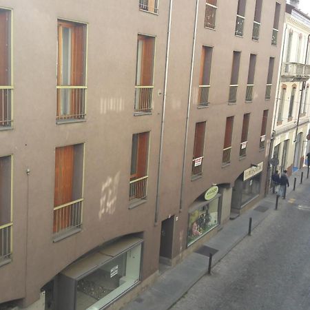 Appartamento Centrale Con Garage Asti Extérieur photo